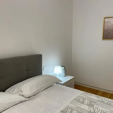 Imhome - Dante Appartement Milaan