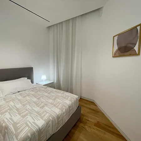 Imhome - Dante Apartment